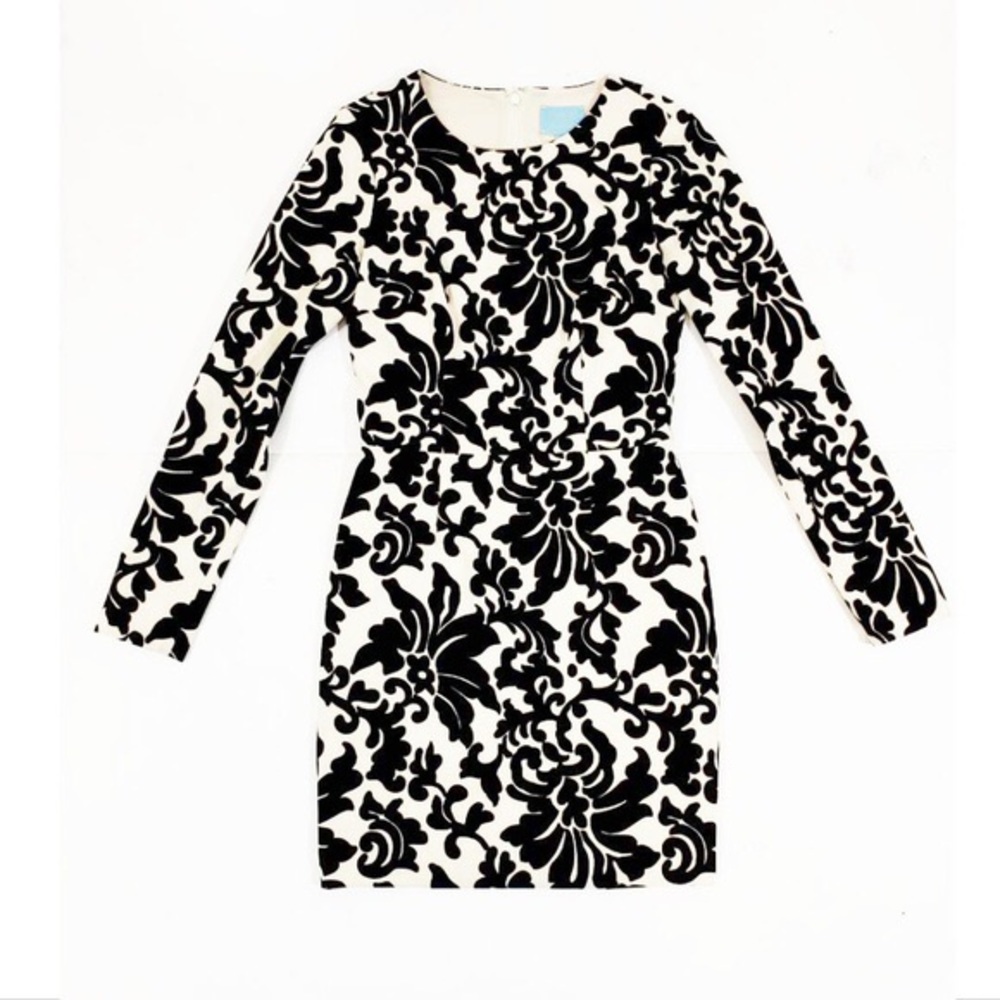 Black & Cream Long Sleeve Dress